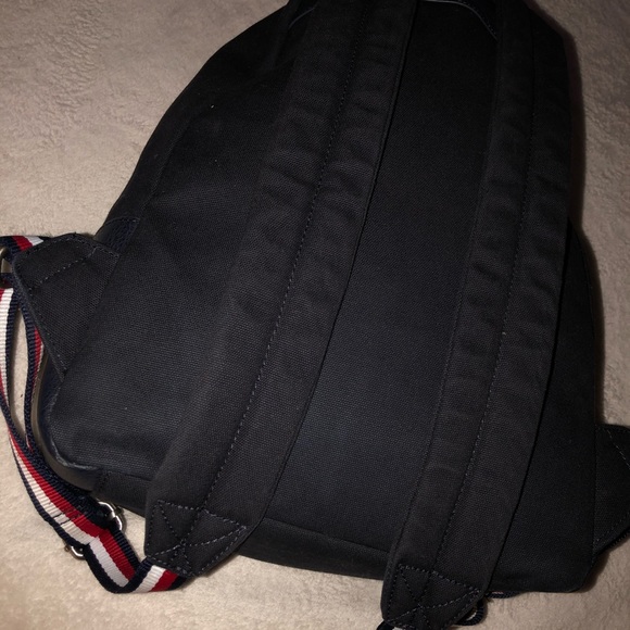 Tommy Hilfiger Black Backpack - Picture 4 of 8